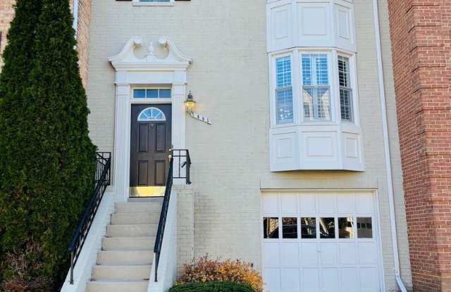 2003 Gallows Tree Court - 2003 Gallows Tree Court, Tysons Corner, VA 22182