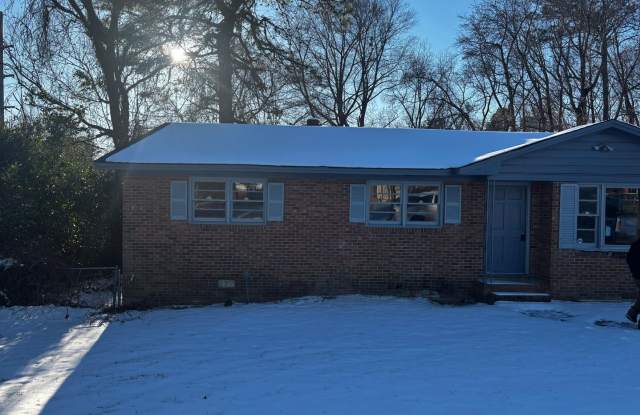 5632 Birch Rd, Fayetteville, NC 28304 photos photos