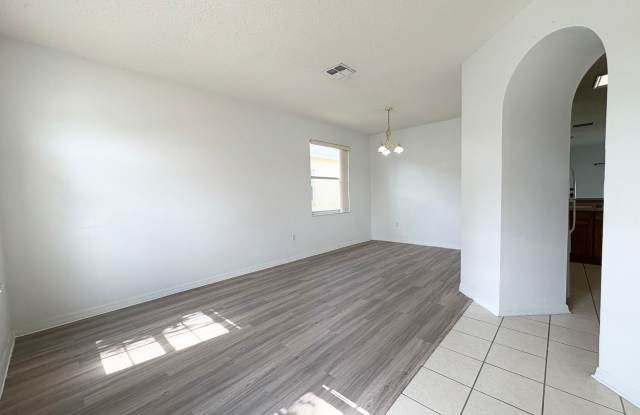 Fantastic Lake Nona area 4 BR 2 BA home in Gated community great schools. Gallery 4