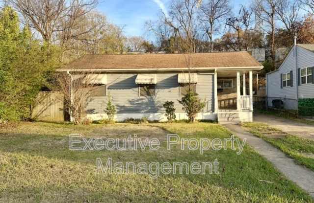 2009 Hollins Drive photos photos