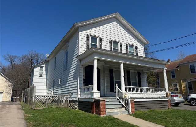 113 W Main Street photos photos