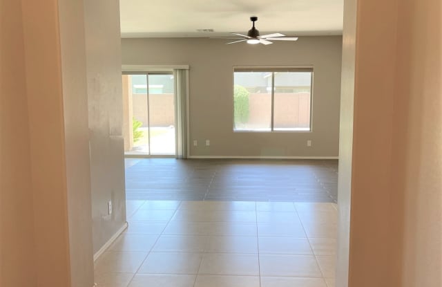 2981 E Tiffany Way Gallery 3