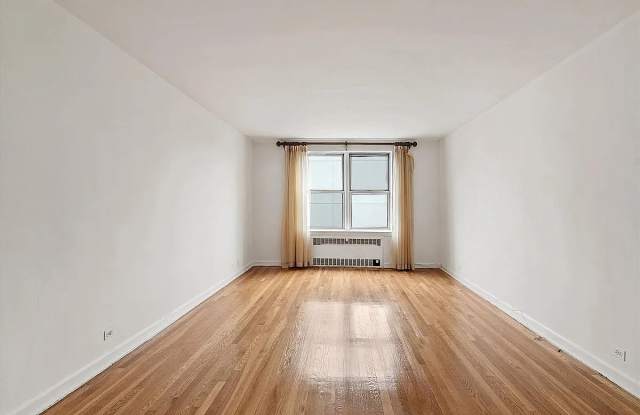 325 E 201st St Apt 5F - 325 East 201st Street, Bronx, NY 10458