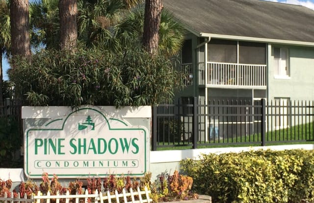 4394 White Pine Ave - 4394 White Pine Avenue, Orlando, FL 32811