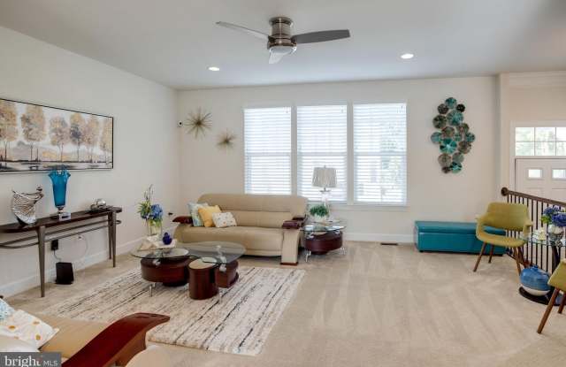 16603 DANRIDGE MANOR DRIVE Gallery 4