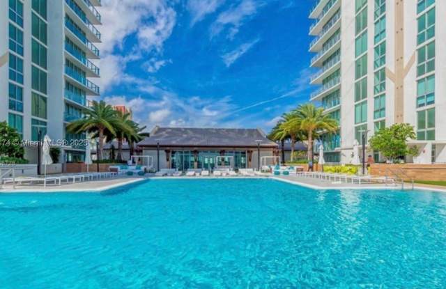 330 Sunny Isles Blvd Gallery 4