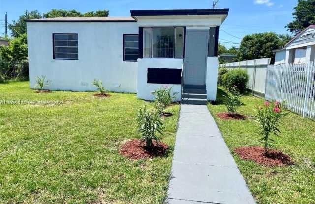 1818 NW 58th St photos photos
