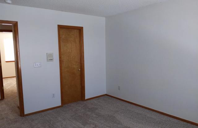 21120 Willow Park Place Gallery 4