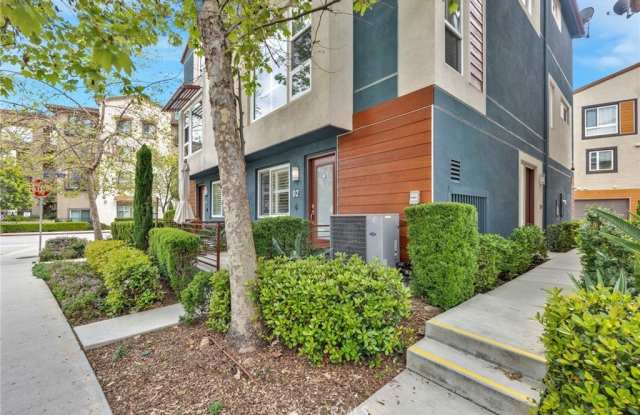 2581 Arvia Street - 2581 Arvia Street, Los Angeles, CA 90065