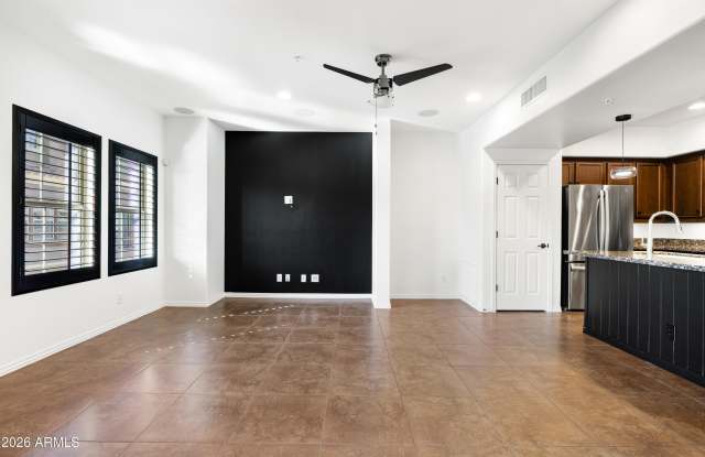 3935 E ROUGH RIDER Road Gallery 2