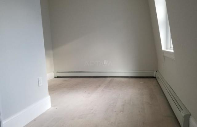21 Cherry St. Gallery 4