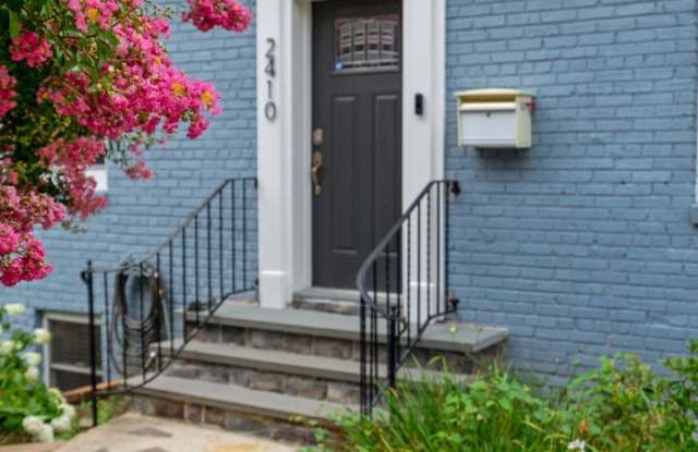 Renovated Cape Cod with Den, Garage, Driveway & Spacious Backyard Gallery 4