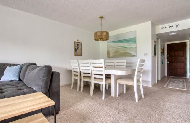 4489 LUXEMBURG Court Gallery 3