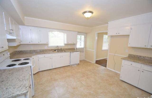 9915 Echo Valley Court Gallery 4