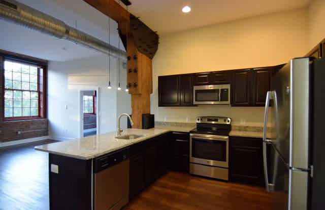 Heath Street Lofts Gallery 3