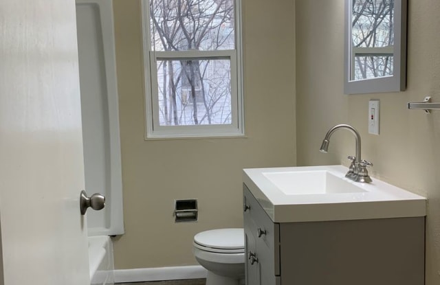 3210 N 6th st - 3210 North 6th Street, Minneapolis, MN 55412