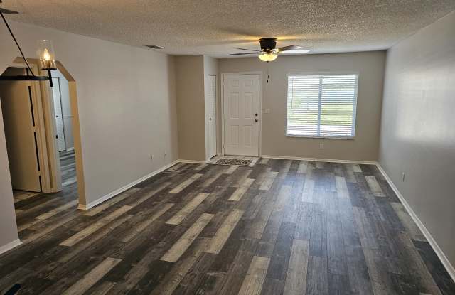 352 Winter Ridge Boulevard Gallery 4