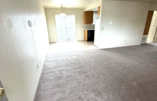 1736 Medart Lane Gallery 2