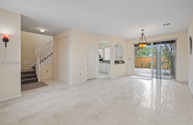 645 E Mowry Ct Gallery 3