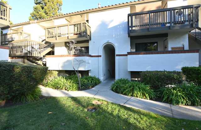 Gorgeous 2/2 near Hwy 101  Fair Oaks with AC and Garage, 2 miles to Downtown Sunnyvale - 609 San Conrado Terrace, Sunnyvale, CA 94085