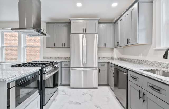 Exquisitely Renovated 3 Bedroom/ 2 Bath in Pittsburgh's East Side photos photos