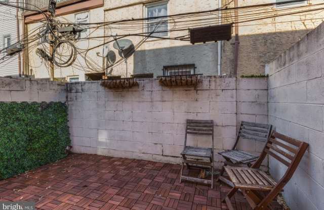 625 FERNON STREET photos photos