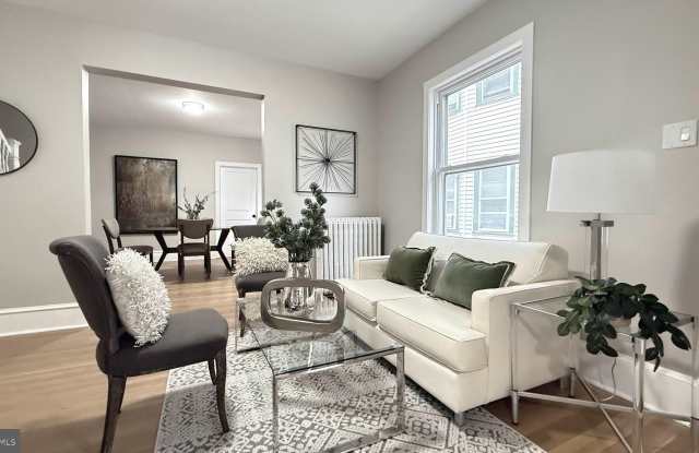 25 S DEAN AVENUE - 25 South Dean Avenue, Trenton, NJ 08618