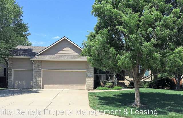 4767 N Wyndham Rd - 4767 North Wyndham Road, Park City, KS 67219