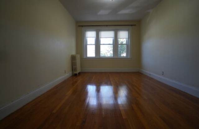 45 Chestnut Hill Ave Gallery 2