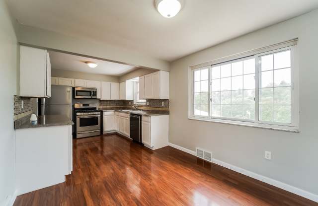 149 Crandon Cir Gallery 4