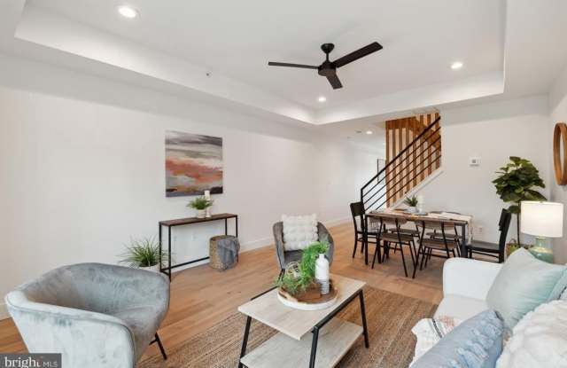 1207 DELLWOOD Avenue Gallery 4