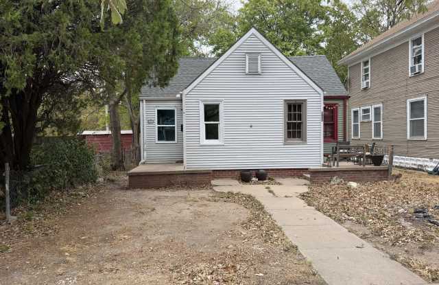 1021 Jackson North Avenue - 1 Gallery 1