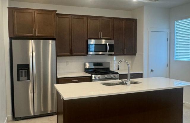 Beautiful Park City Home for rent! Gallery 3