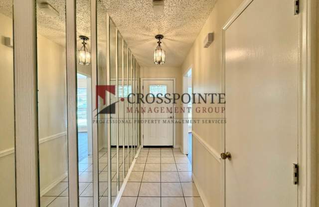 Spacious 4 Bedroom, 2 Bathroom Home! Gallery 3