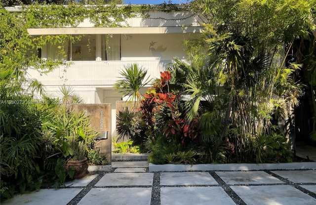 2485 Inagua Ave photos photos