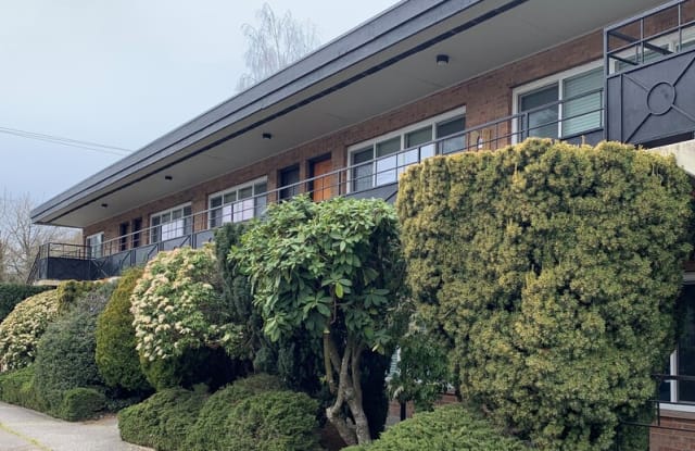 5656 Fauntleroy Way SW - 11 - 5656 Fauntleroy Way Southwest, Seattle, WA 98136