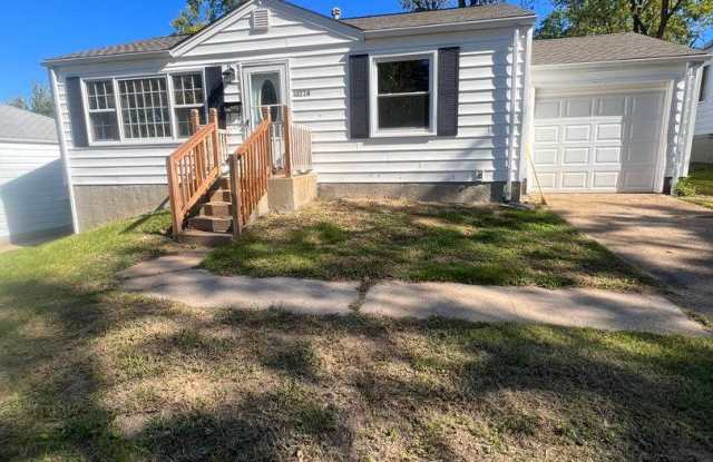 10228 Unicorn dr - 10228 Unicorn Drive, Bellefontaine Neighbors, MO 63137