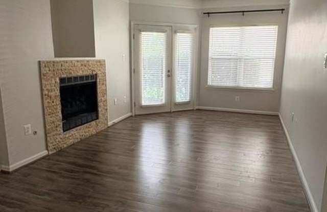 6541 GRANGE LN #201 Gallery 2