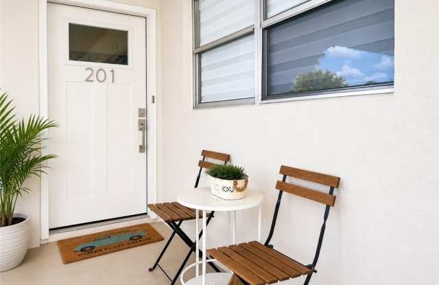 1056 Forest Lakes Dr Gallery 3
