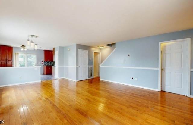 531 15Th Ave photos photos