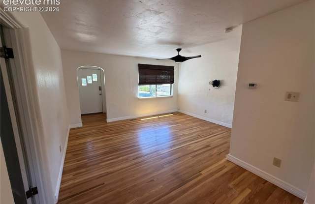 1220 E San Rafael Street Gallery 3