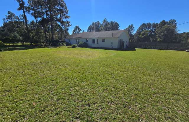 NEW LISTING!!!!! Gallery 4