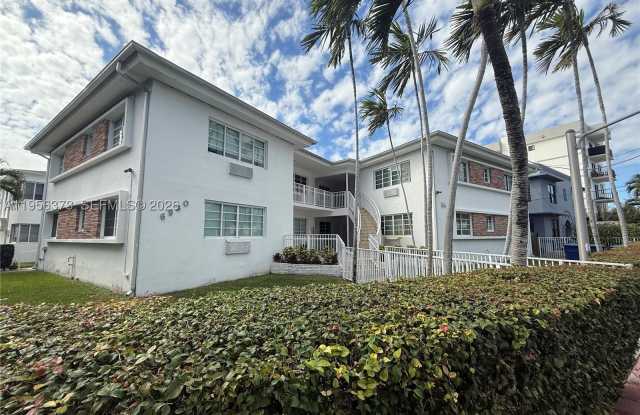 6930 Rue Vendome - 6930 Rue Vendome, Miami Beach, FL 33141