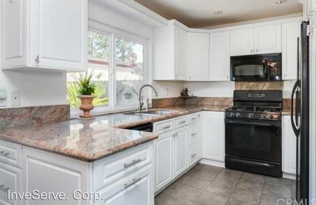 2287 SHADY HILLS DR Gallery 2
