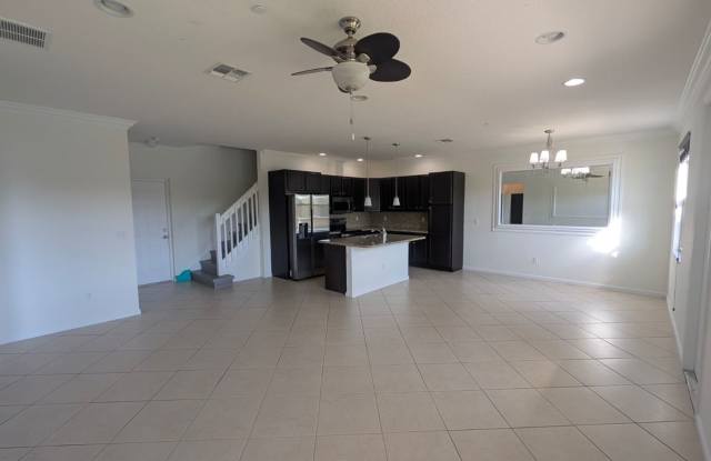 Spacious 3BR Townhome in Monterra | Prime Cooper City Location Gallery 4