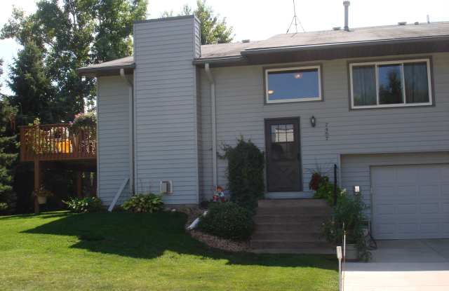7457 Borman Avenue - 7457 Borman Avenue, Inver Grove Heights, MN 55076