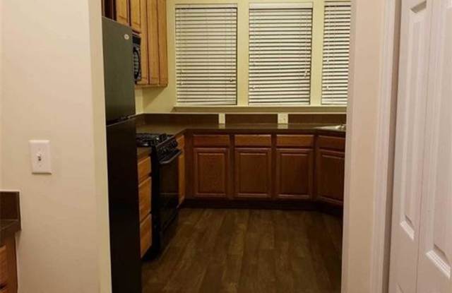 549 Hardeeville CT Gallery 2