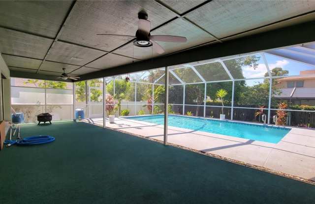 3024 SANDPIPER PLACE Gallery 4