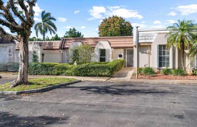 7417 Twin Sabal Drive photos photos