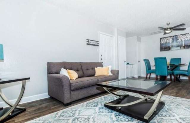 5143 Glen Ridge Dr Gallery 1